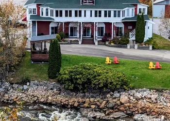 La Gentilhommière Motel et Suite A Vue sur Mer hotel thumbnail 4
