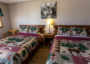 Bear Tracks Inn hotel thumbnail 4