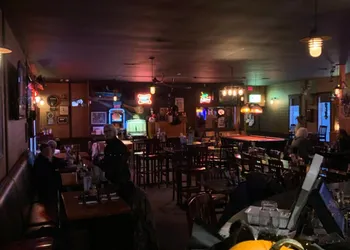 Jolly Giant Pub & Motel hotel thumbnail 5