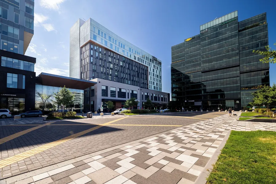 Courtyard by Marriott Montreal Brossard hotel detail image 2