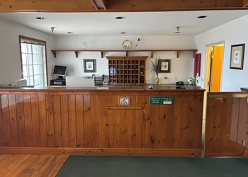 Garrison Inn & Suites hotel thumbnail 5