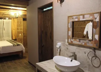Hotel Real Nirvana hotel thumbnail 7