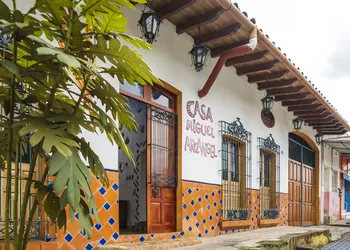 Casa Miguel Arcangel hotel thumbnail 3