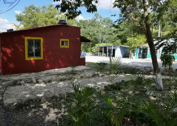 Cabañas Chaac Calakmul hotel thumbnail 3
