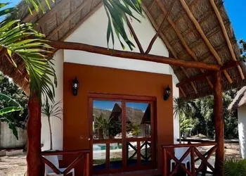 Villas Yalahau hotel thumbnail 4