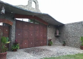 Finca la Virgen de Piedra hotel thumbnail 8