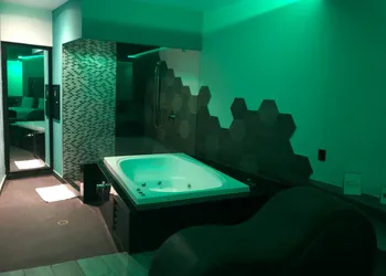 Intimisimo Suites Autohotel Centro Only Adult hotel thumbnail 3