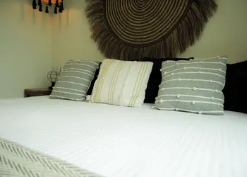 Nuiya Hoteles hotel thumbnail 8