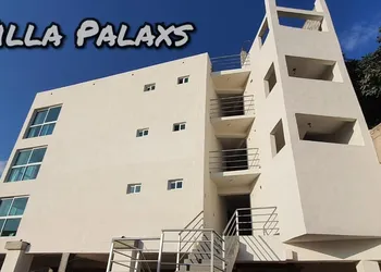 Villa Palaxs hotel thumbnail 2