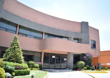 Hotel & Suites La Marquesa hotel thumbnail 2