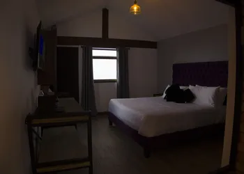 Hotel Santiurde hotel thumbnail 6