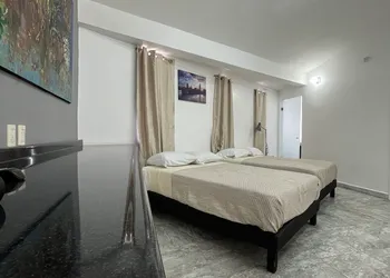 Genesis Suites hotel thumbnail 7
