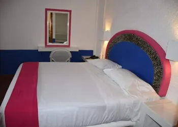 Hotel Pachuca Inn hotel thumbnail 8