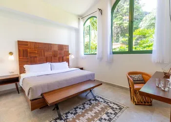 Plaza Chapala Hotel hotel thumbnail 5