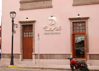 Lu De Anda hotel thumbnail 6