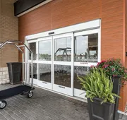 Hampton Inn & Suites Howell hotel detail image 3