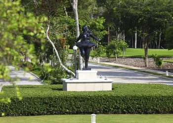 TAO Modern Retreat hotel thumbnail 3