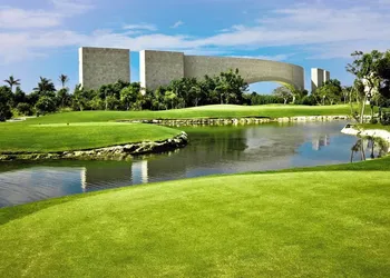 TAO Modern Retreat hotel thumbnail 4