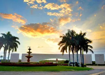 TAO Modern Retreat hotel thumbnail 5
