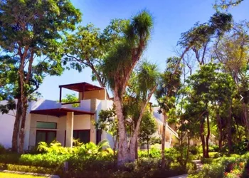 TAO Modern Retreat hotel thumbnail 6