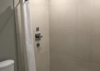 Crystal Inn hotel thumbnail 4