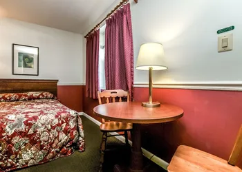 White Marsh Motel hotel thumbnail 5