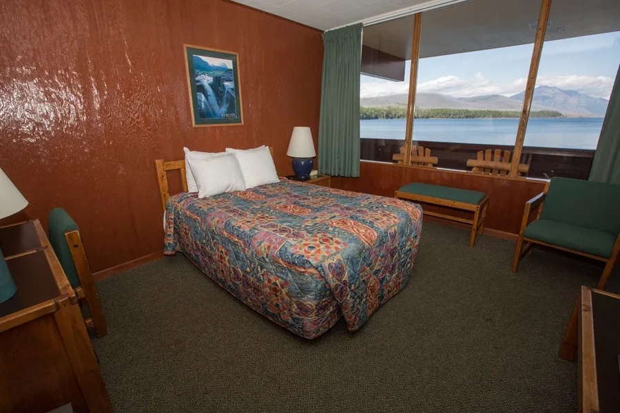 Village Inn At Apgar - Inside the Park hotel detail image 6