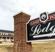 Lamp Post Lodge hotel detail image 4