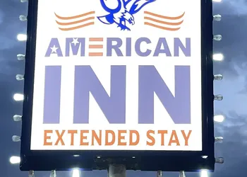 American inn hotel thumbnail 8