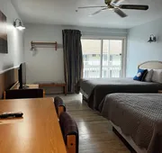 Mainsail Inn & Cottages hotel detail image 7