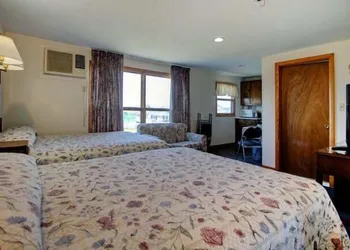 Dolphyn Motel hotel thumbnail 5