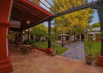 Hotel Hostal El Farol hotel thumbnail 3