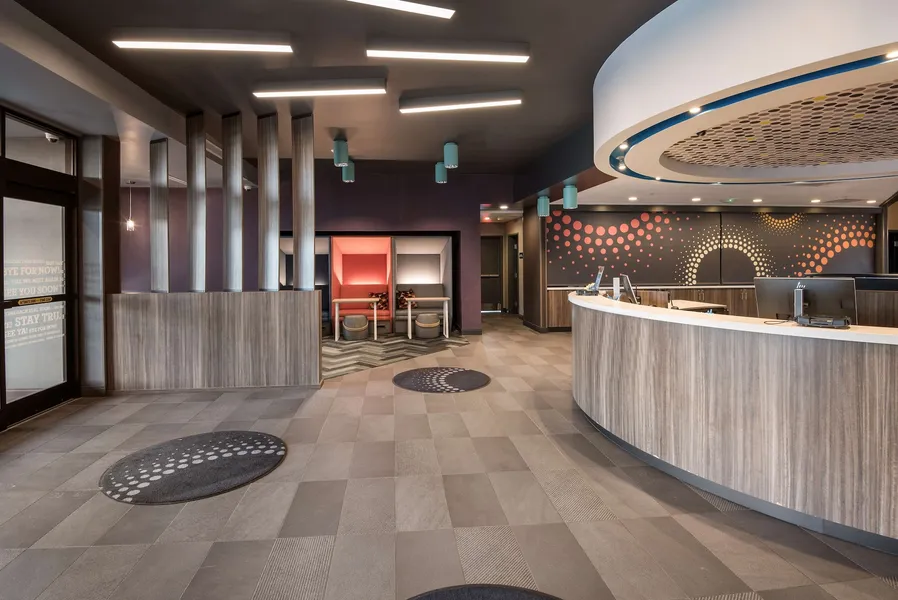 Tru by Hilton Warsaw hotel detail image 6