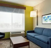 Holiday Inn Express & Suites Hayward - Castro Valley by IHG hotel detail image 7