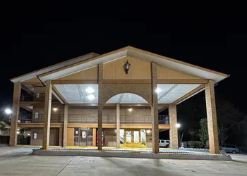 American Inn & Suites hotel thumbnail 5
