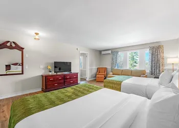 Grey Bonnet Inn hotel thumbnail 2