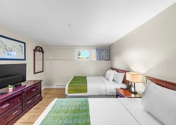 Grey Bonnet Inn hotel thumbnail 3