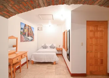 Hotel Mesón Cuévano hotel thumbnail 6