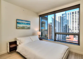 Furnished Apartments on Pine Street hotel thumbnail 7