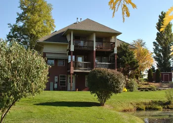 Birchfield Manor Inn and Restaurant hotel thumbnail 3