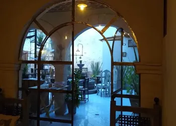 Hotel Urbano hotel thumbnail 5
