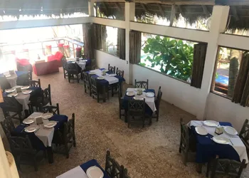 Casa de las Olas Surf & Beach Club hotel thumbnail 7