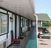Fenelon Inn hotel detail image 4