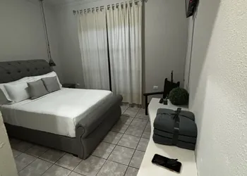 Casa victoria hotel hotel thumbnail 2