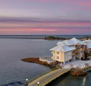The Edge at Fager's Island hotel detail image 3