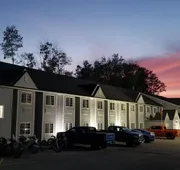 MJ Inn and Suites hotel detail image 4