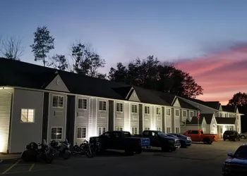 MJ Inn and Suites hotel thumbnail 4