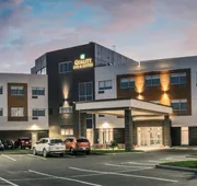 Quality Inn & Suites hotel detail image 3