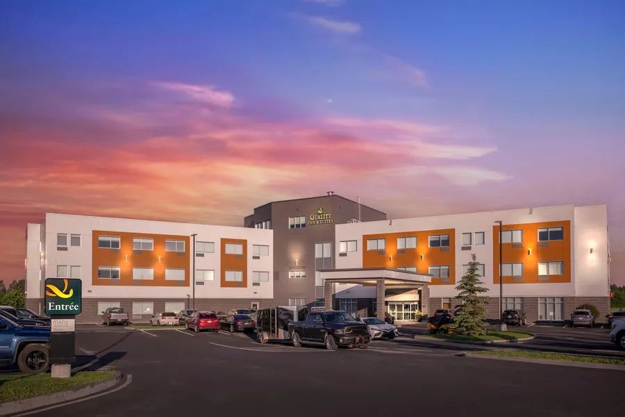Quality Inn & Suites hotel detail image 6