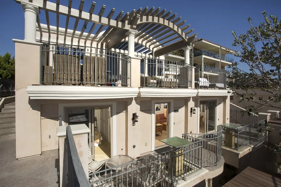 Sunset Cove Villas in Laguna Beach hotel detail image 2